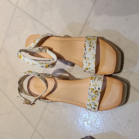 Madden Girl Shoes - Madden Girl Sunflower Heels